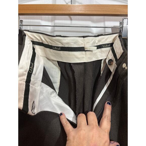 LL Bean Mens Dress Pants Pockets Professional Khaki Color - Picture 4 of 9